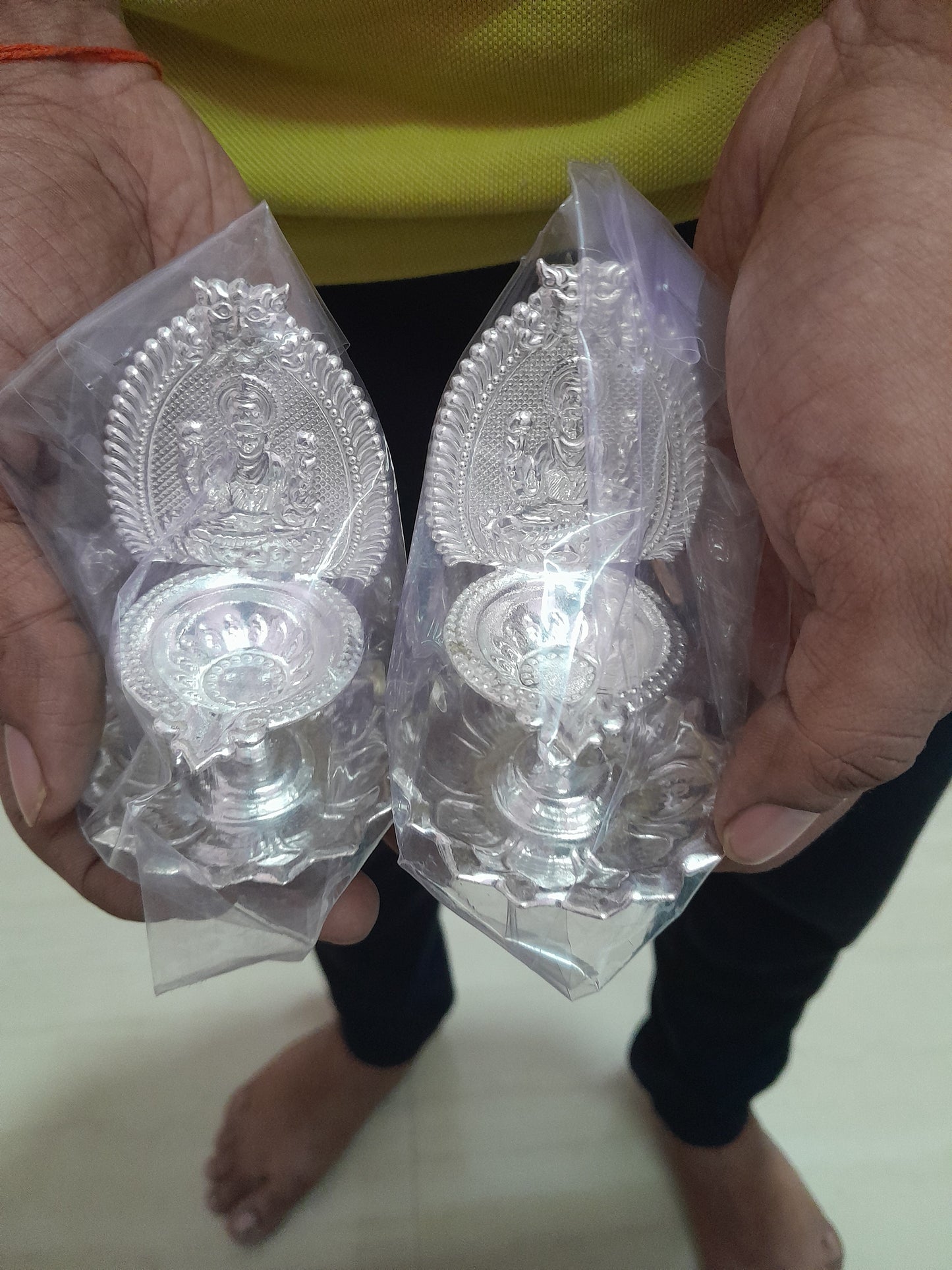 Kamakshi diyas pair