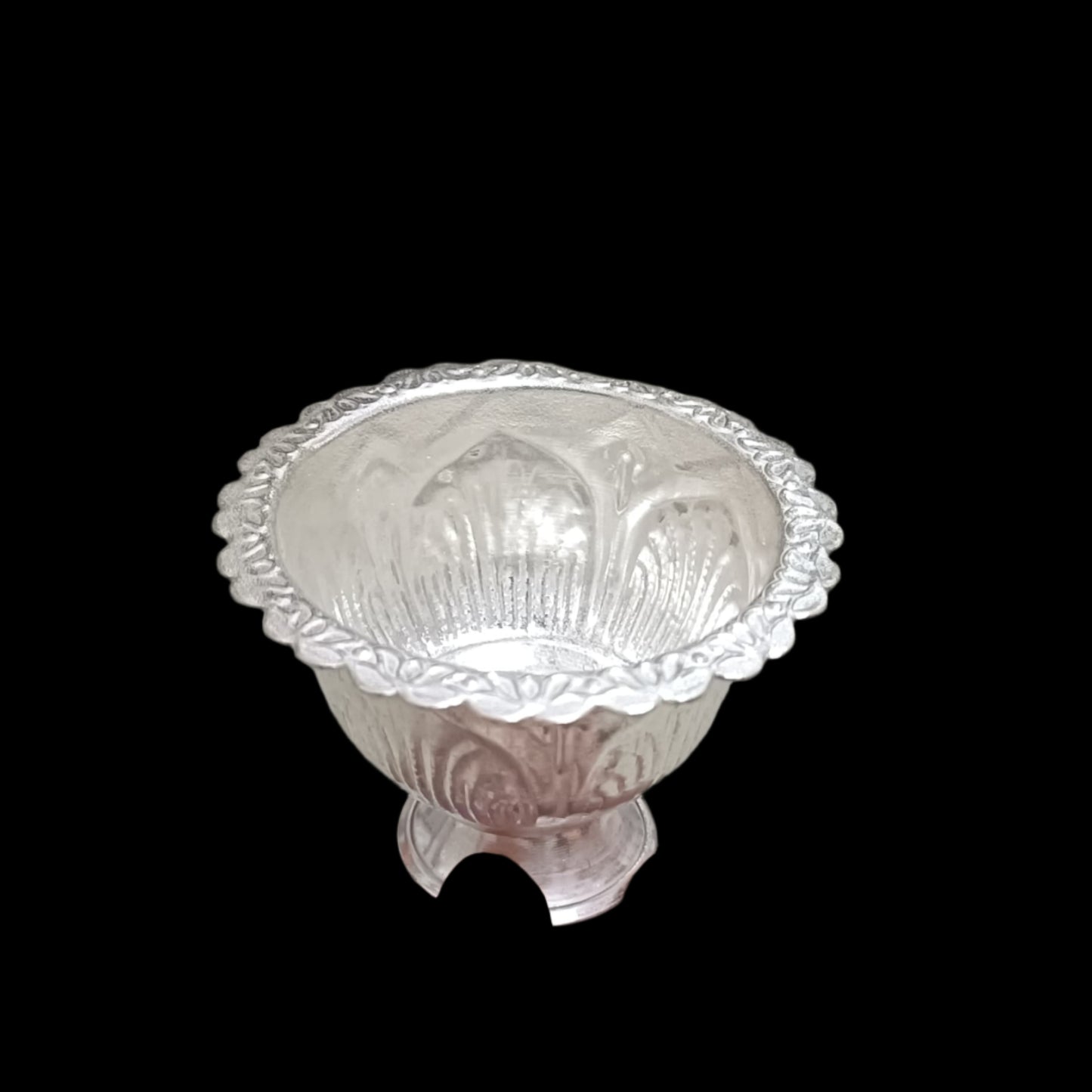 SHOP FOR RS.2000 and GET Flower design Cup @ Rs.1