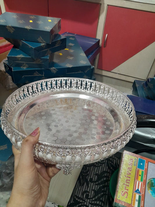 White Pearls tray-75308