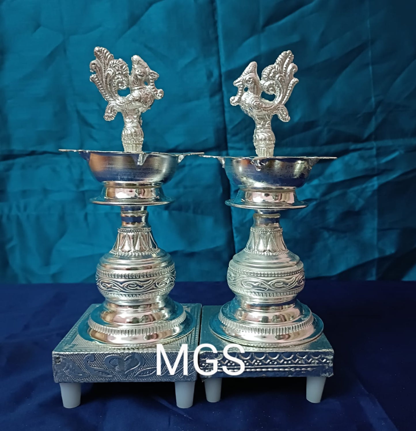 7inch Designer diyas with Chowki stands