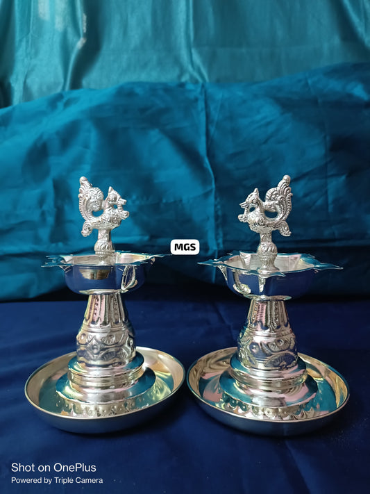 Designer Diyas with more area for oil (New model)+Plates