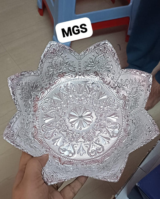Lotus plate coated with silver