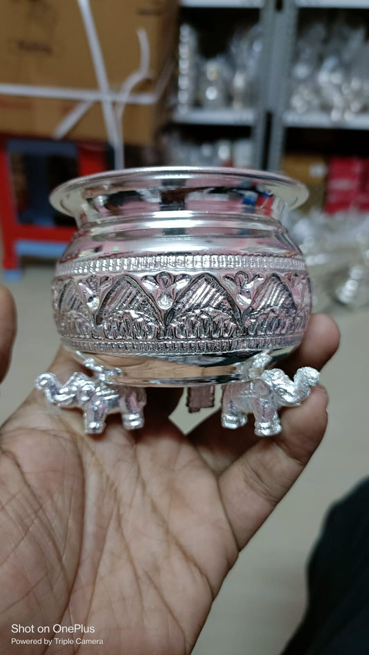 Elephant leg bowl
