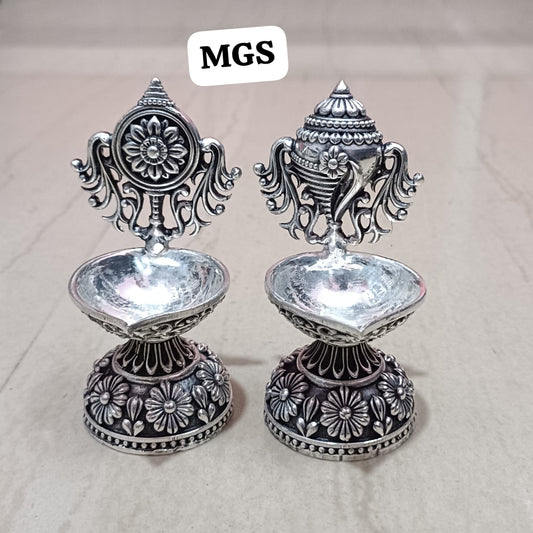 Handcrafted Shanku Chakra Deepa -3.5inch