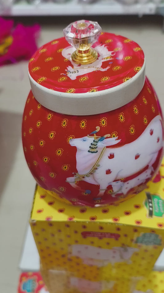 Pichwai jars